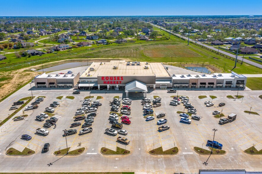 More Photos Of Nelson Rd, Lake Charles Unknown For Lease