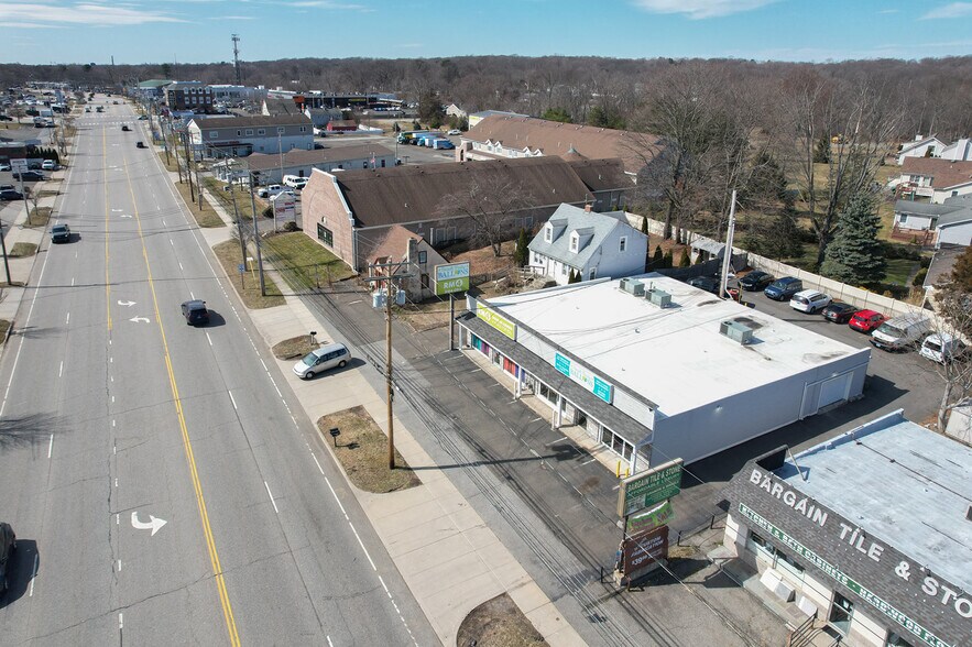 More Photos Of 570-572 Boston Post Rd, Milford Storefront Retail Office For Sale