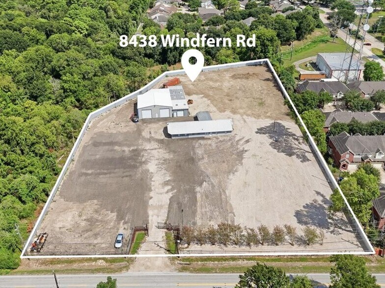 More Photos Of 8438 Windfern Rd, Houston Land For Lease