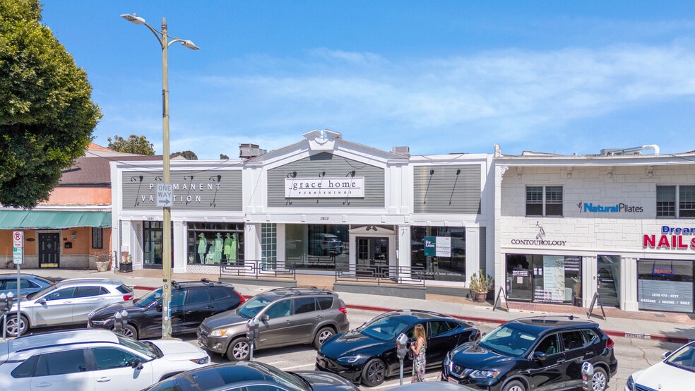 More Photos Of 11628-11632 Barrington Ct, Los Angeles Storefront Retail Office For Lease