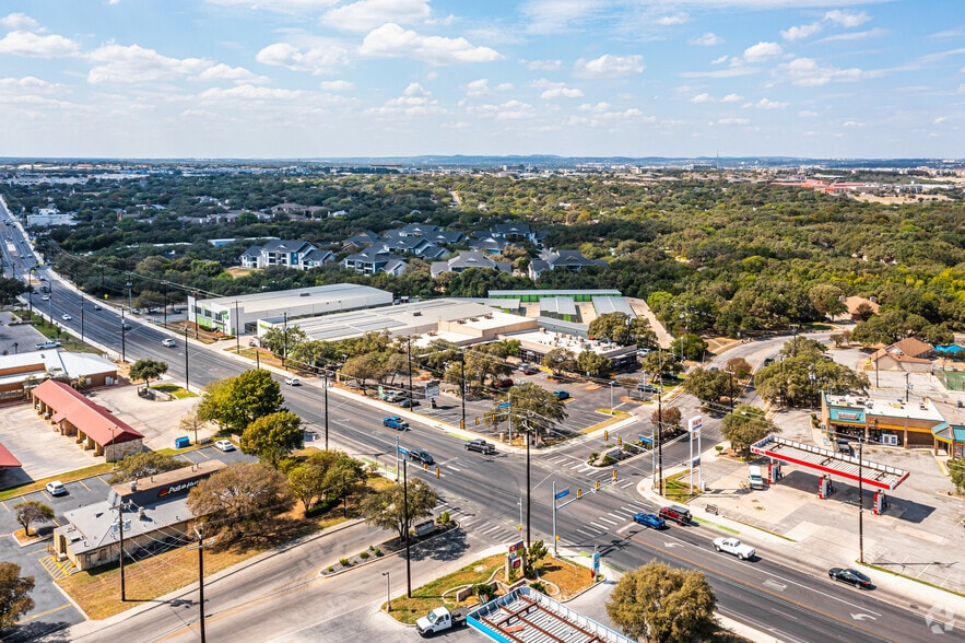More Photos Of 4503 De Zavala Rd, San Antonio Storefront For Sale