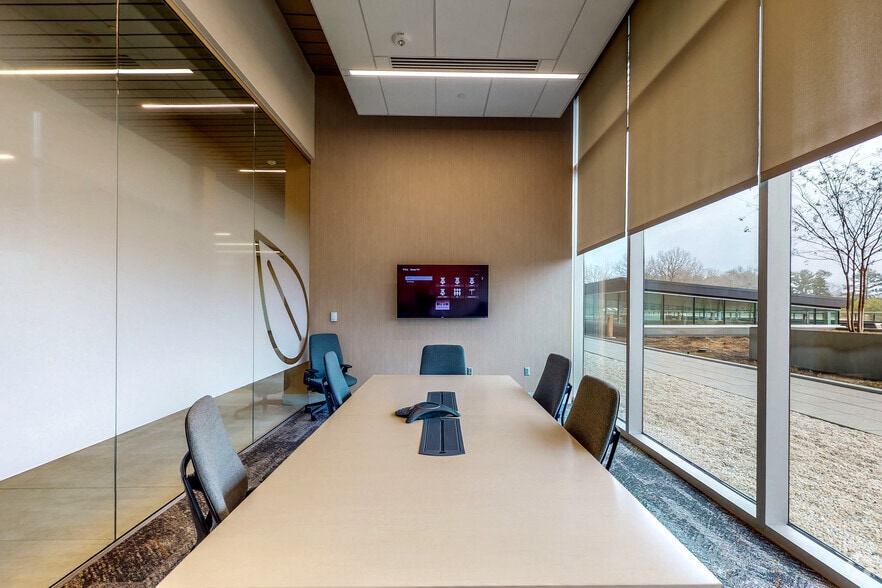 More Photos Of 1830 Fordham Blvd, Chapel Hill Office For Lease