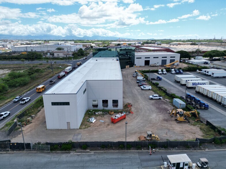 More Photos Of 91-300 Kalaeloa Blvd, Kapolei Warehouse For Lease