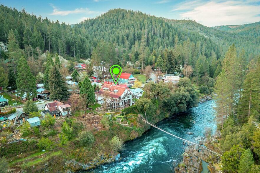 More Photos Of 15432 Washington Rd, Washington Storefront Retail Residential For Sale