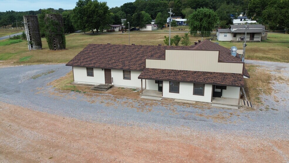 Primary Photo Of 49 Route Tt, Noel Restaurant For Sale