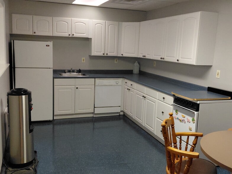 More Photos Of 11 Industrial Way, Salem Warehouse For Sale