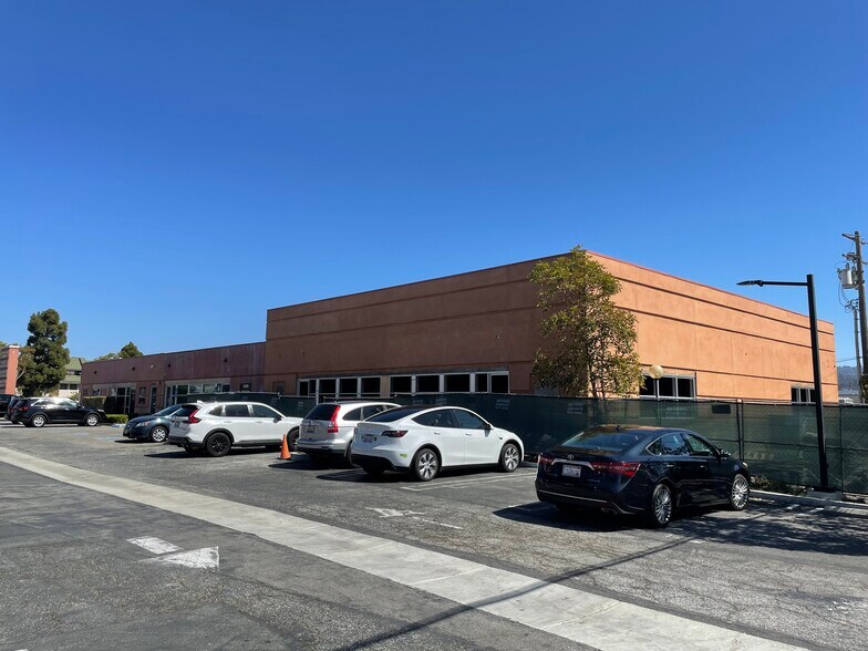 More Photos Of 23365 Hawthorne Blvd, Torrance Medical For Lease