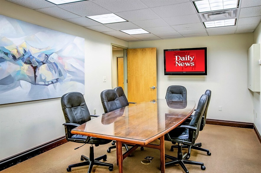 More Photos Of 120 West Ave, Saratoga Springs Office For Sale