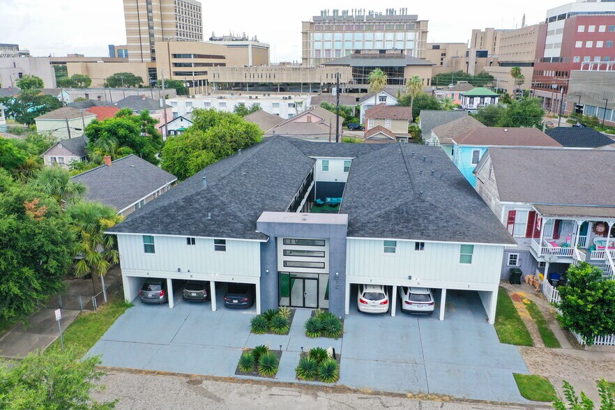 More Photos Of 912 Church St, Galveston Apartments For Sale