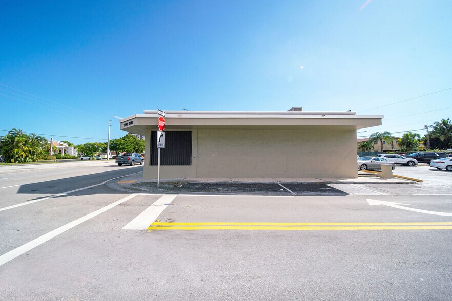 More Photos Of 1902 E Oakland Park Blvd, Fort Lauderdale Unknown For Lease