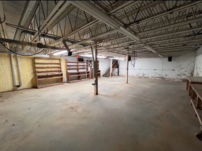 More Photos Of 6004 Two Notch Rd, Columbia Freestanding For Sale