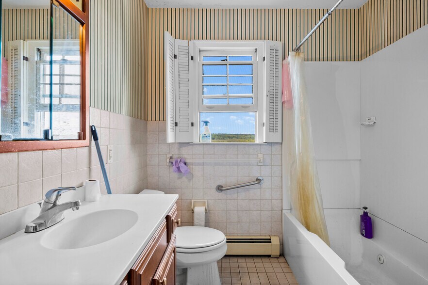 More Photos Of 47 Bronk Rd, Selkirk Land For Sale