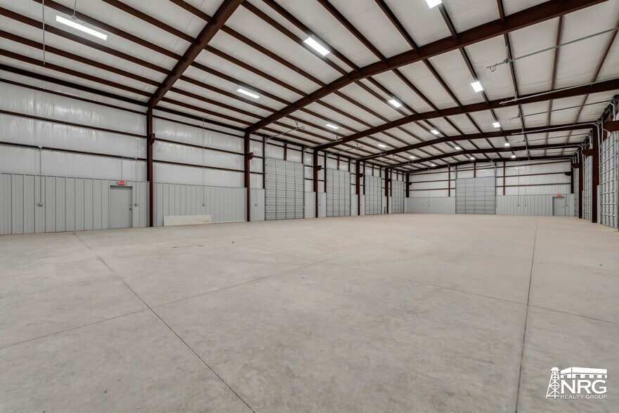 More Photos Of 10318 W COUNTY ROAD 157, MIDLAND, TX 79706, Midland Warehouse For Lease