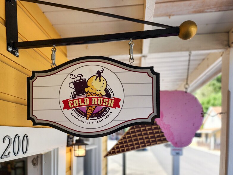 More Photos Of 200 Main St, Downieville Storefront Retail Residential For Sale