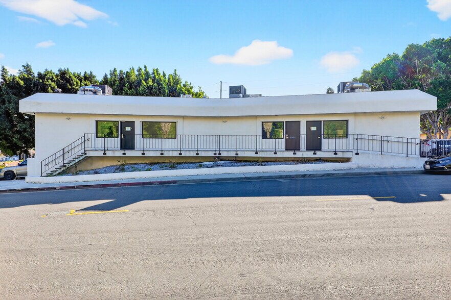 More Photos Of 5411 Valley Blvd, Los Angeles Warehouse For Lease