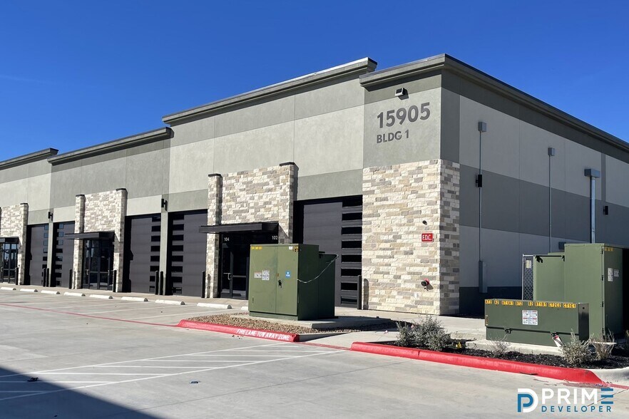 More Photos Of 15901 Ronald Reagan Blvd, Leander Showroom For Sale