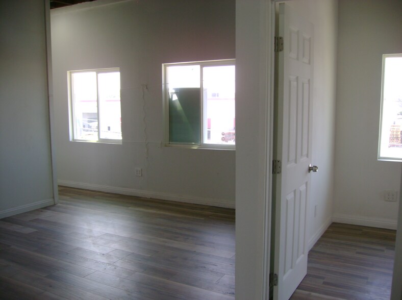 More Photos Of 5939-5941 Clara St, Bell Gardens Manufacturing For Lease
