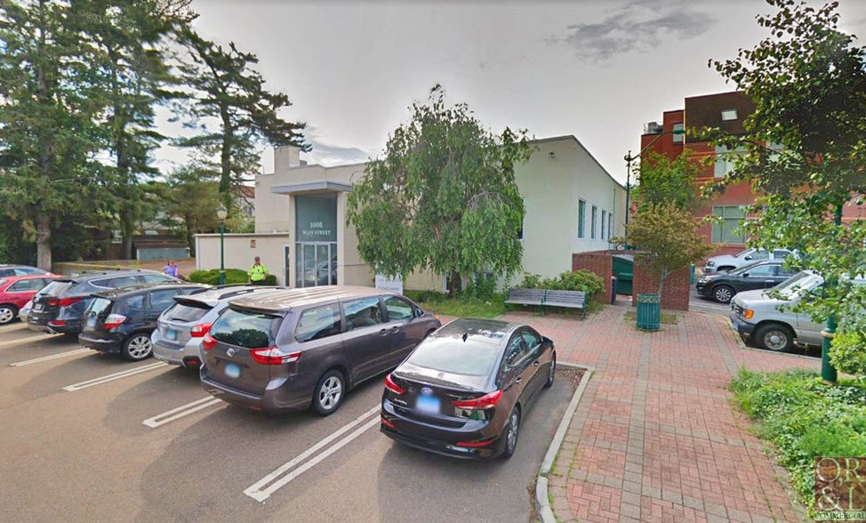 More Photos Of 1006-1008 Main St, Branford Storefront Retail Office For Lease