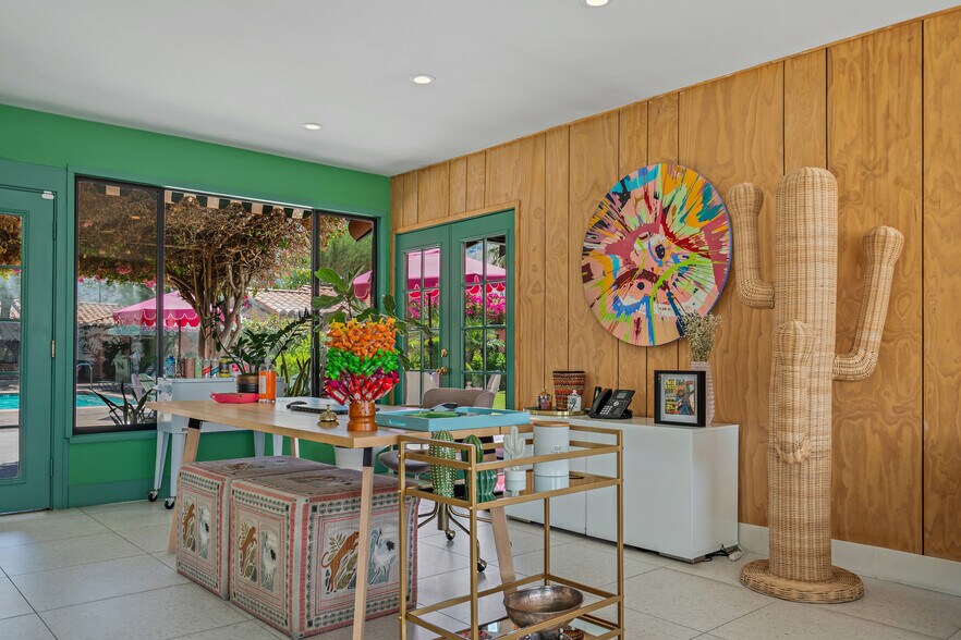 More Photos Of 555 S Warm Sands Dr, Palm Springs Hotel For Sale