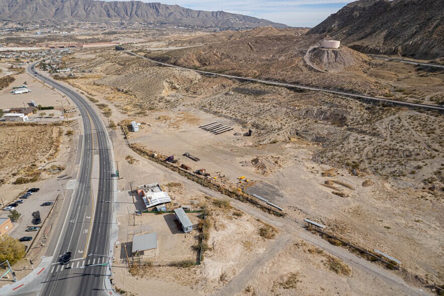 More Photos Of 575 Mcnutt Rd, Sunland Park Land For Sale