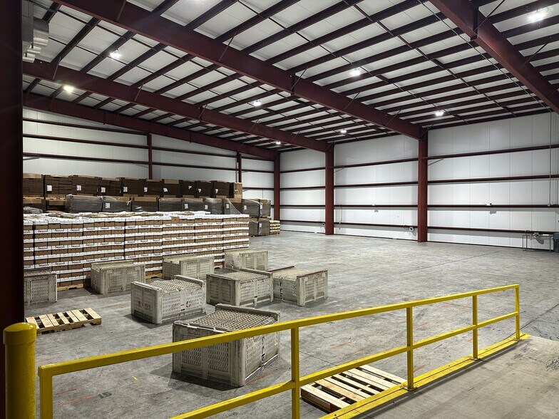 More Photos Of 2105 S Dock St, Palmetto Food Processing For Sale