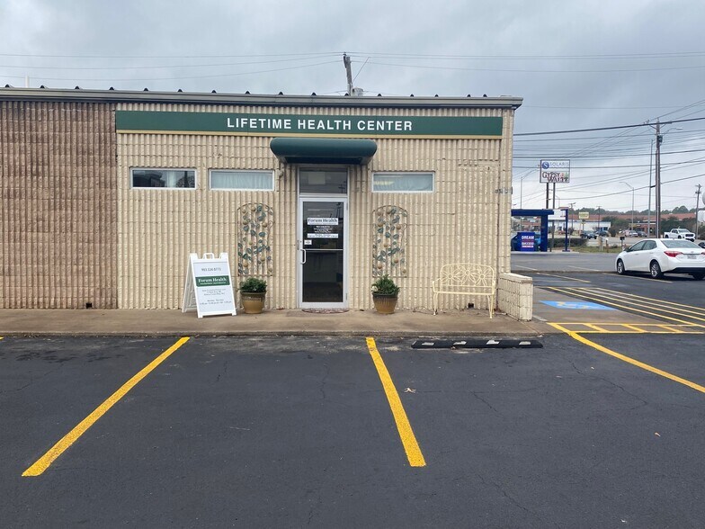 More Photos Of 1420 W Southwest Loop 323, Tyler Medical For Lease