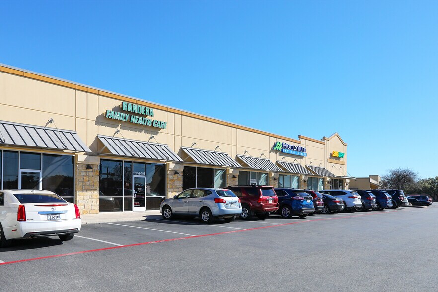 More Photos Of 12908-12932 Bandera Rd, Helotes General Retail For Sale