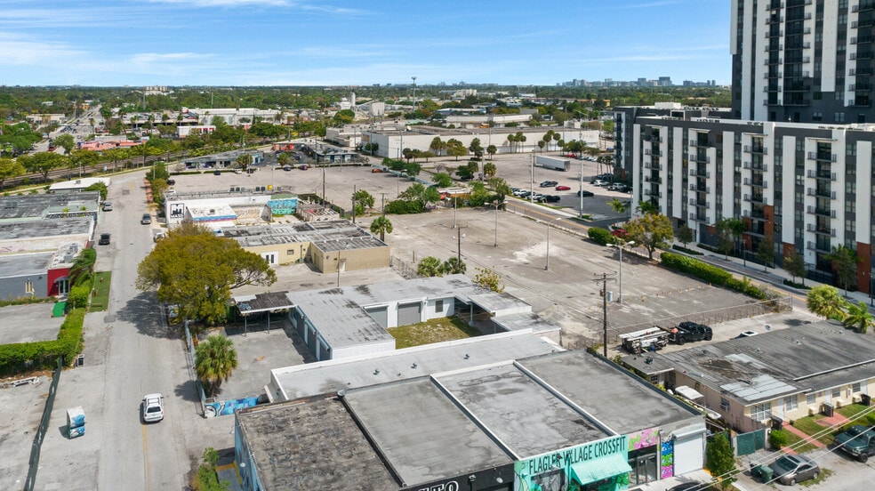 More Photos Of , Fort Lauderdale Unknown For Sale