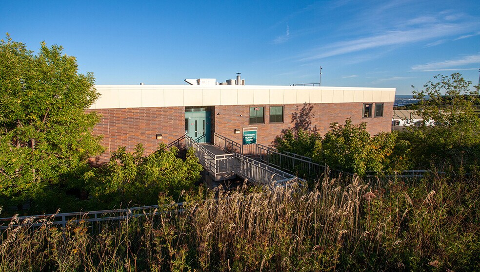 More Photos Of 802 E Central Entrance, Duluth Schools For Lease