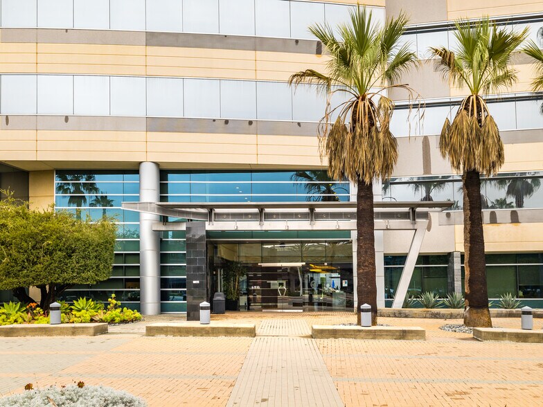 More Photos Of 2151 E Grand Ave, El Segundo Office For Lease