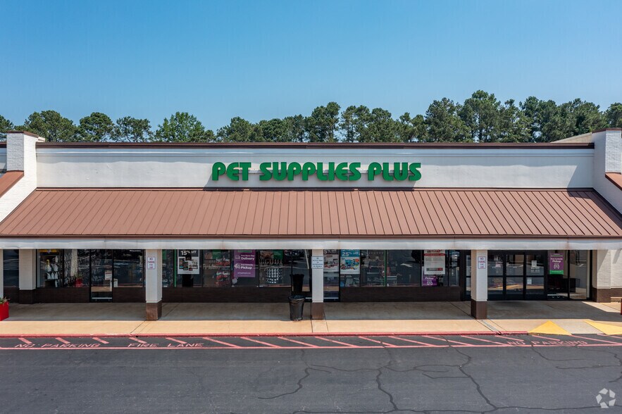 More Photos Of 6199 Highway 92, Acworth Unknown For Lease