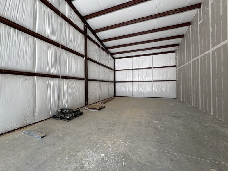 More Photos Of 12338 Spring Cypress Rd, Tomball Unknown For Lease