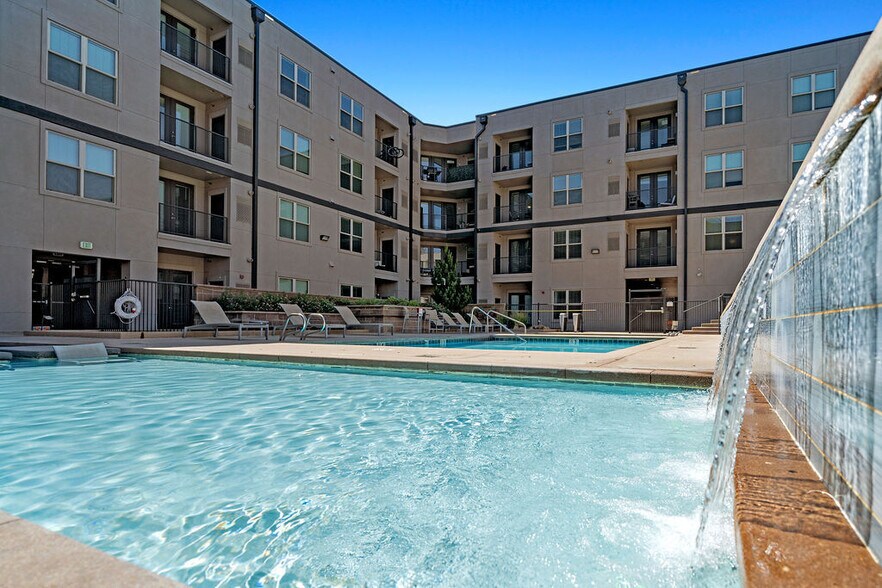 More Photos Of 2785 N Speer Blvd, Denver Apartments For Lease