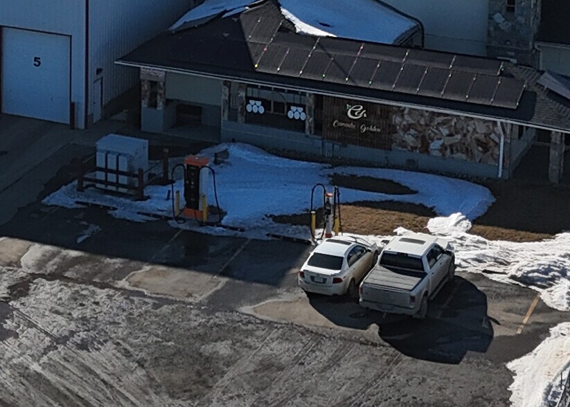 More Photos Of 1605 Caribou St E, Moose Jaw Industrial For Lease