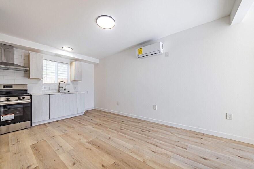 More Photos Of 4626 Wall St, Los Angeles Apartments For Sale