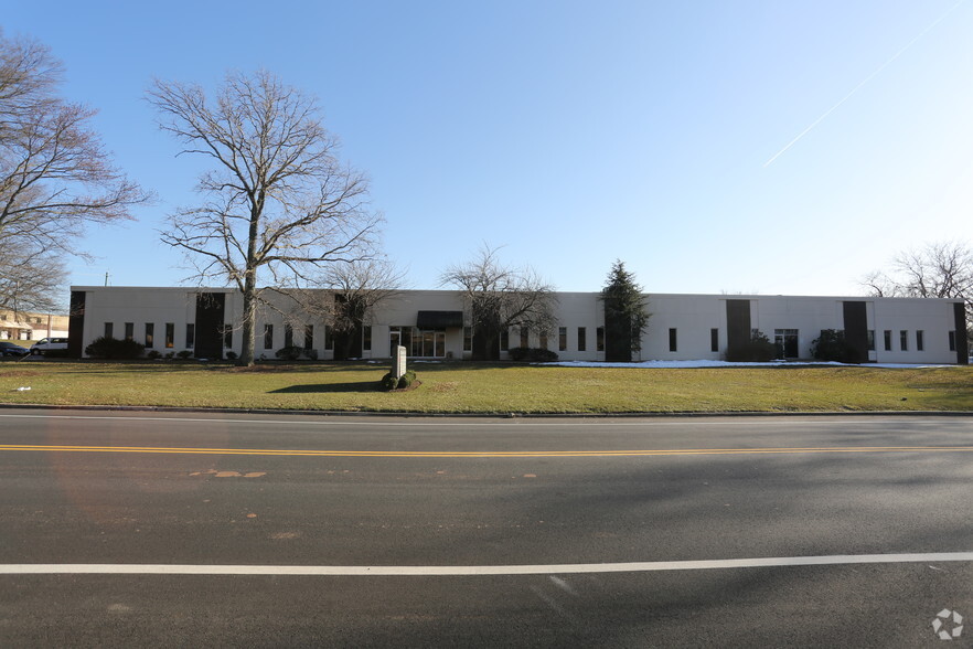 Primary Photo Of 370 Campus Dr, Somerset Office For Lease