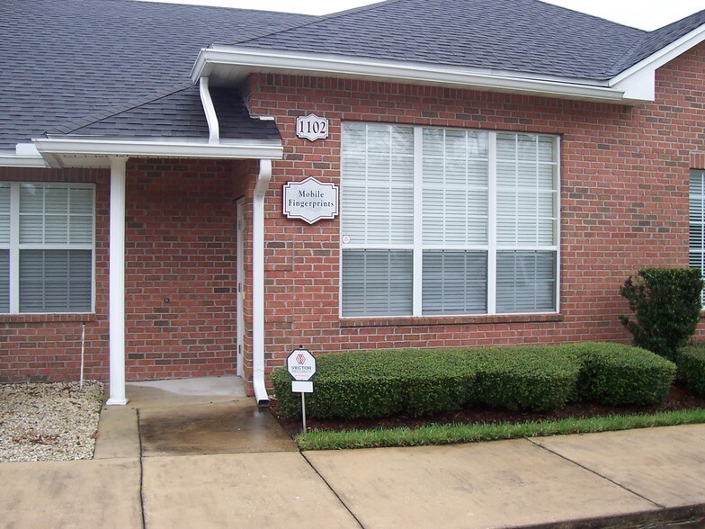 More Photos Of 8833 Perimeter Park Blvd, Jacksonville Office For Lease