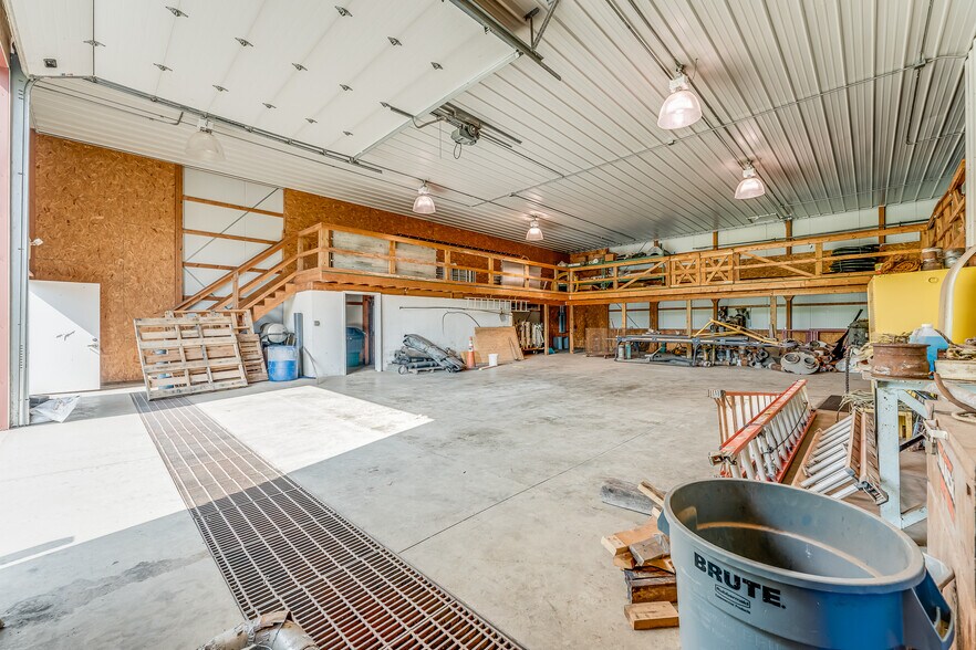 More Photos Of 55 Pleasants Industrial Park, Waverly Warehouse For Sale