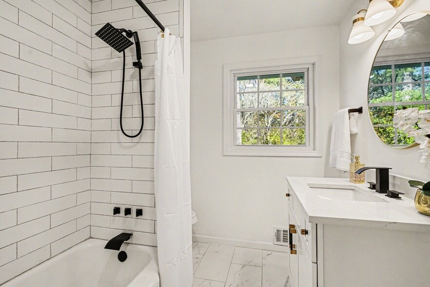 More Photos Of 3680 Bells Ferry Rd NW, Kennesaw Specialty For Sale