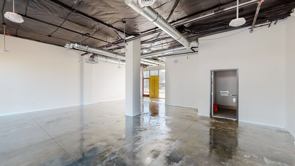 More Photos Of 5707 Pacific Blvd, Huntington Park Storefront Retail Office For Sale