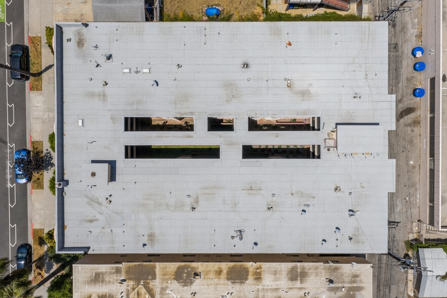 More Photos Of 1117 6th St, Santa Monica Apartments For Sale