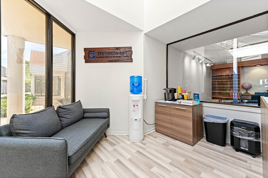 More Photos Of 355 NE 5th Ave, Delray Beach Loft Creative Space For Lease