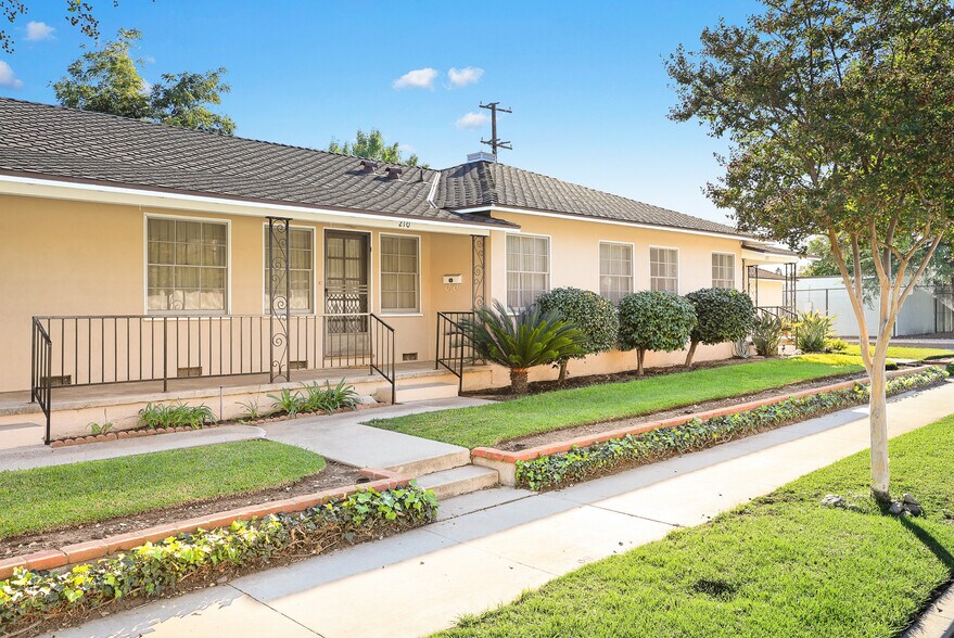 More Photos Of 1047 N San Gabriel Ave, Azusa Apartments For Sale