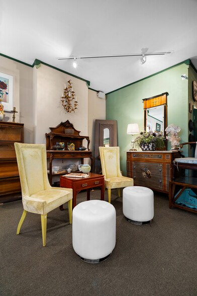 More Photos Of 1537 Hertel Ave, Buffalo Flex For Sale