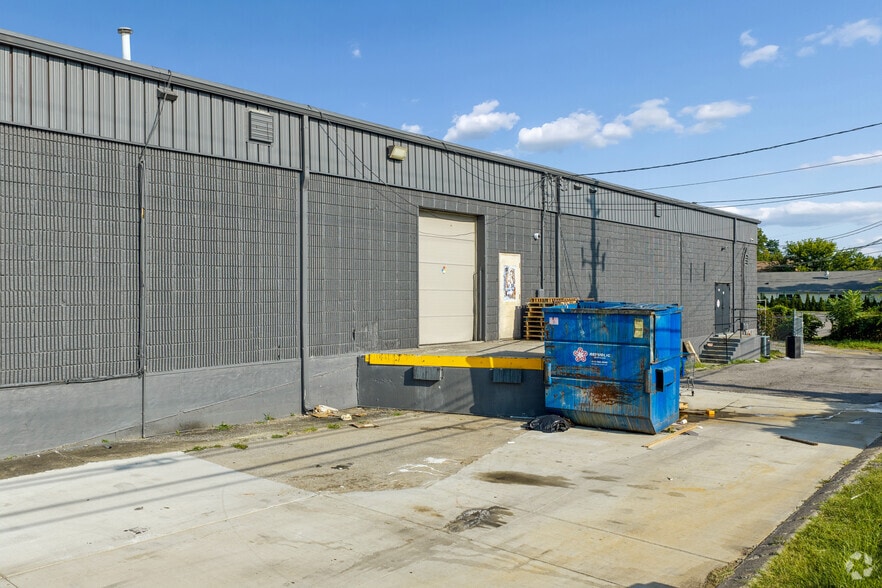 More Photos Of 15124-15134 Old Hickory Blvd, Nashville Freestanding For Lease