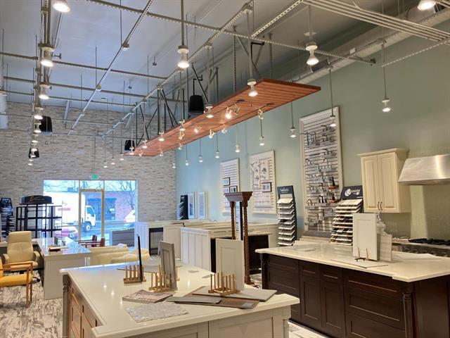 More Photos Of 2092 Concourse Dr, San Jose General Retail For Lease