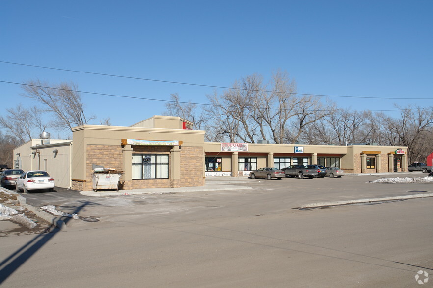 Primary Photo Of 204 E Grant Ave, Junction City Storefront For Sale