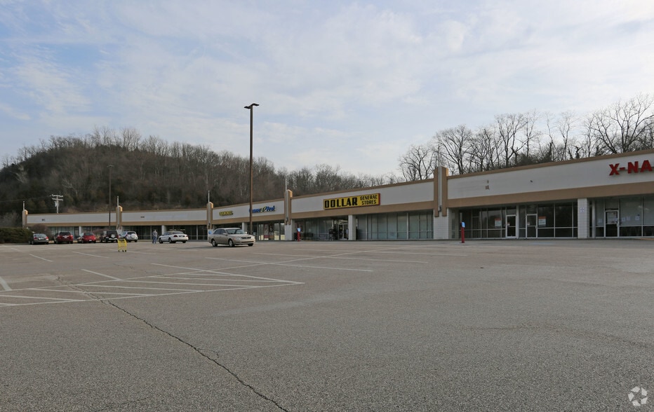 More Photos Of 1695-1853 Monmouth St, Newport Unknown For Lease