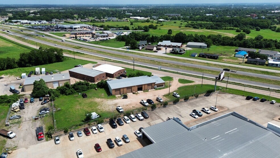 More Photos Of 1575 Highway 290 W, Brenham Industrial For Lease