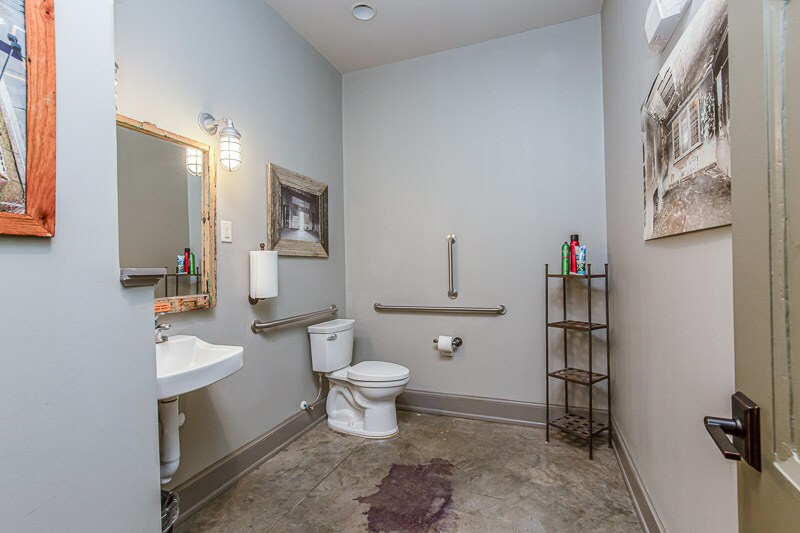 More Photos Of 1220 Gallatin Ave, Nashville Storefront Retail Office For Sale